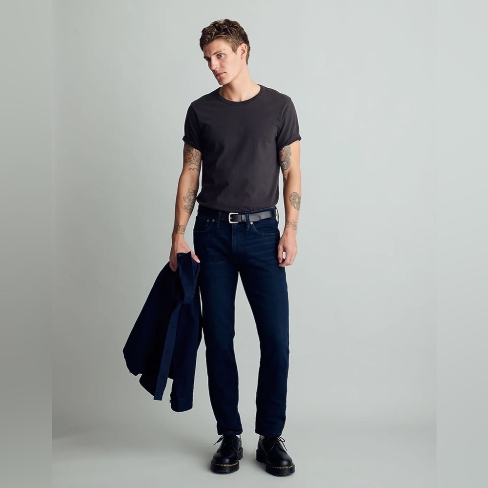 Madewell Athletic Slim Jeans in Paxson Wash
